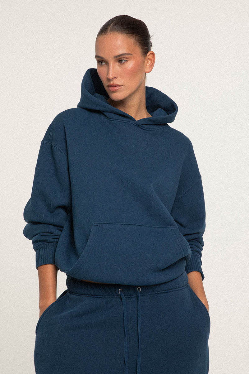 CORE HOODIE in VINTAGE MIDNIGHT – Elwood Clothing