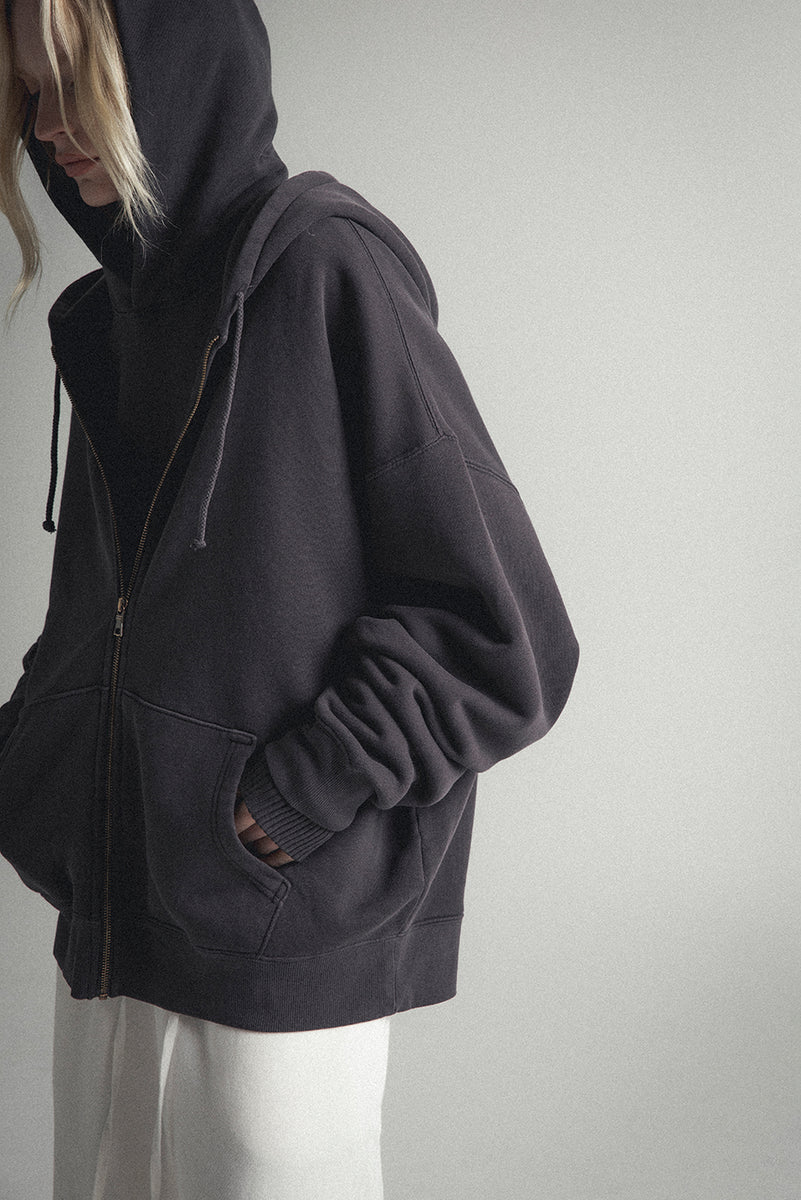 トップス CORE ZIP-UP HOODIE AUTHENTIC BLACK DYED CORE ZIP-UP