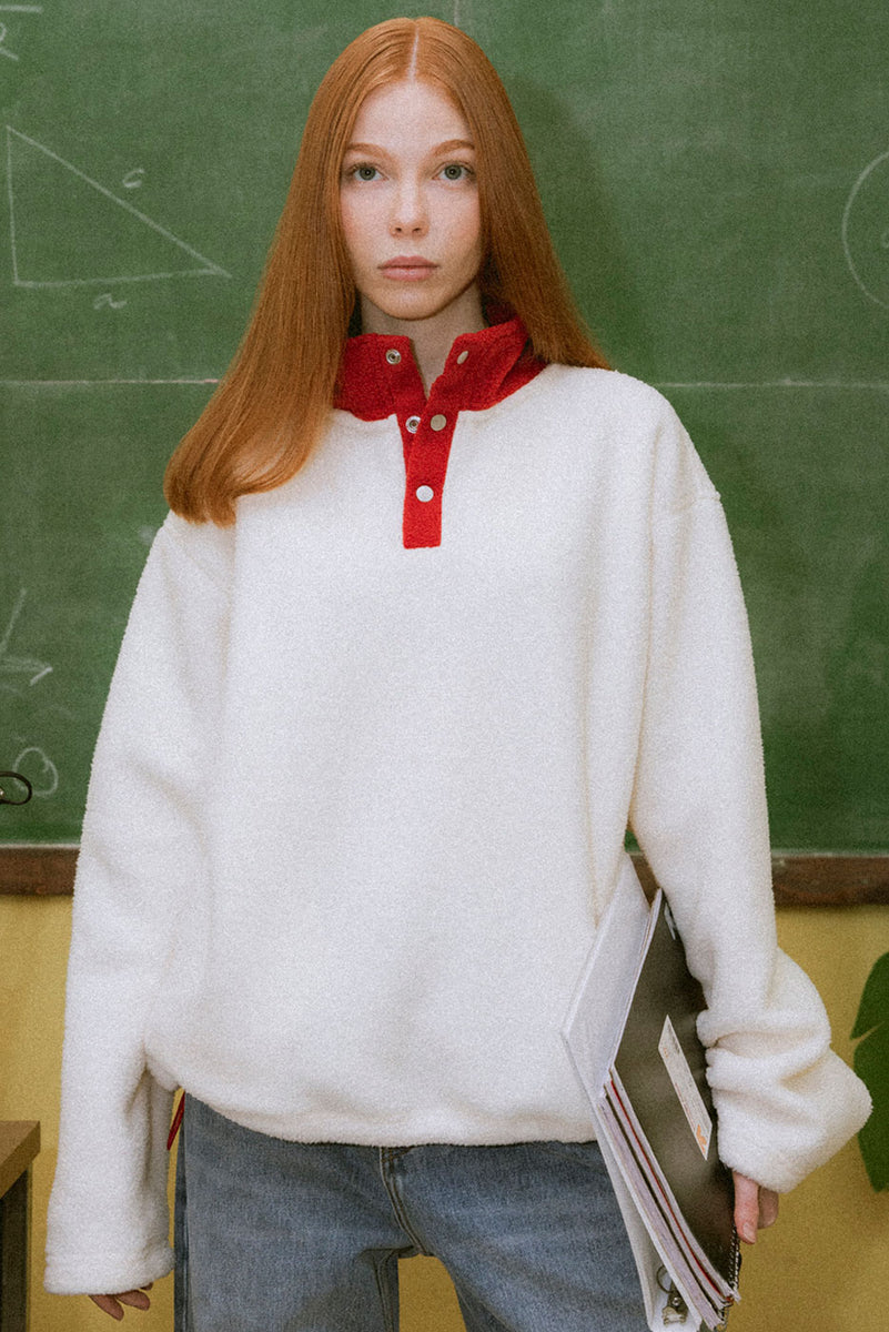 STADIUM PULLOVER in FIELD WHITE/GAME DAY RED – Elwood Clothing
