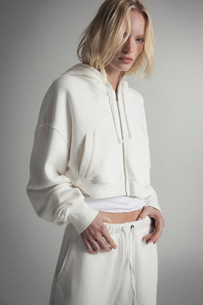 新品/CupNoodle × CLUBHAUS Sweat - White 新品/CupNoodle × CLUBHAUS Sweat - White CupNoodle × CLUBHAUS Sweat