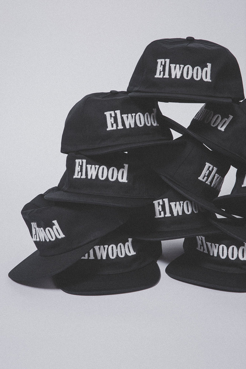 TRADEMARK CAP in BLACK / WHITE Elwood Clothing
