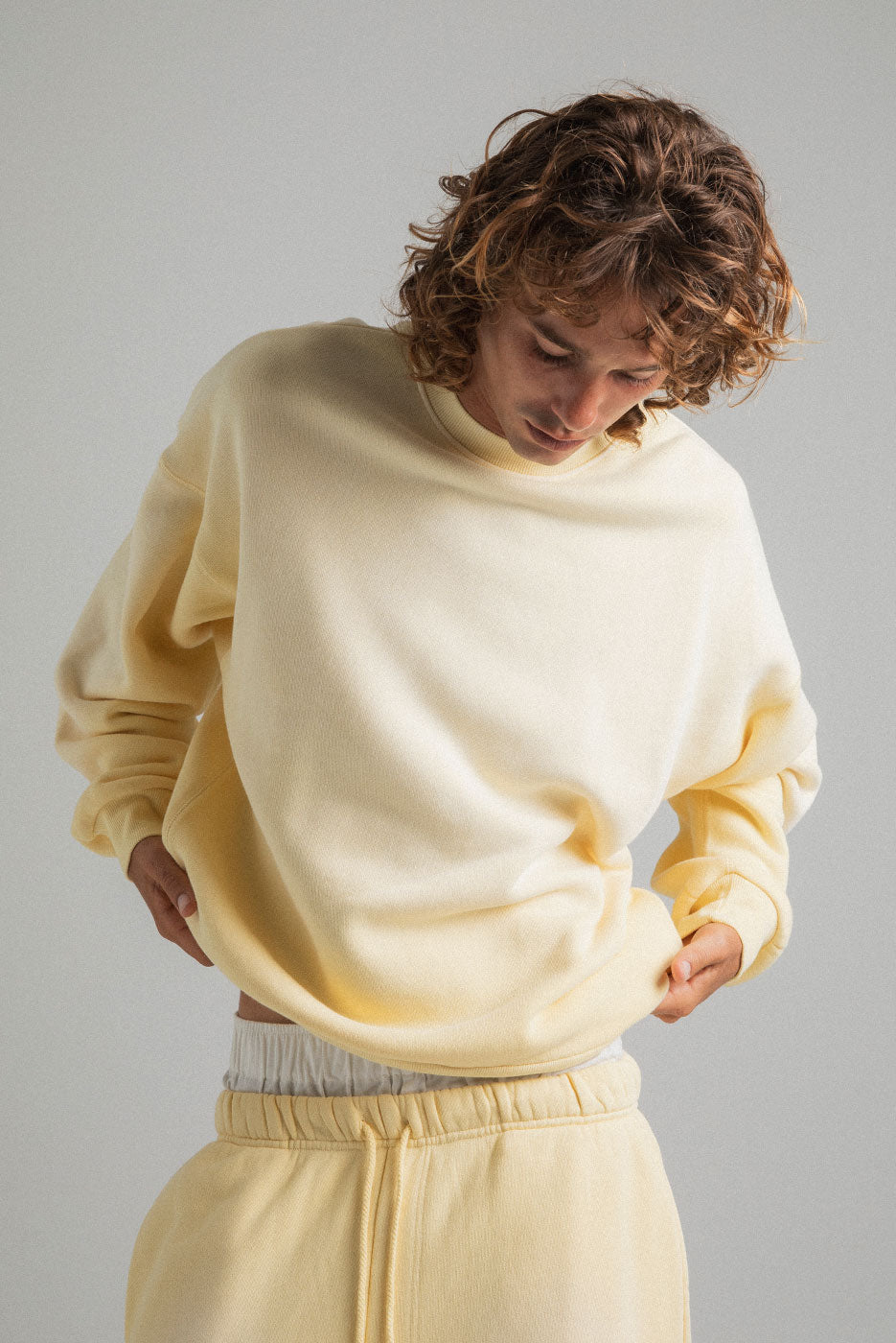 OVERSIZED CORE CREWNECK