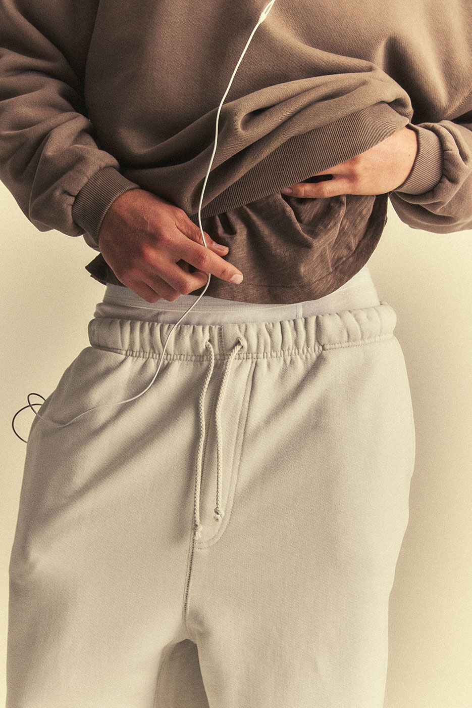 Garb Core CLASSIC CORE CREWNECK in VINTAGE BROWN – Elwood Clothing