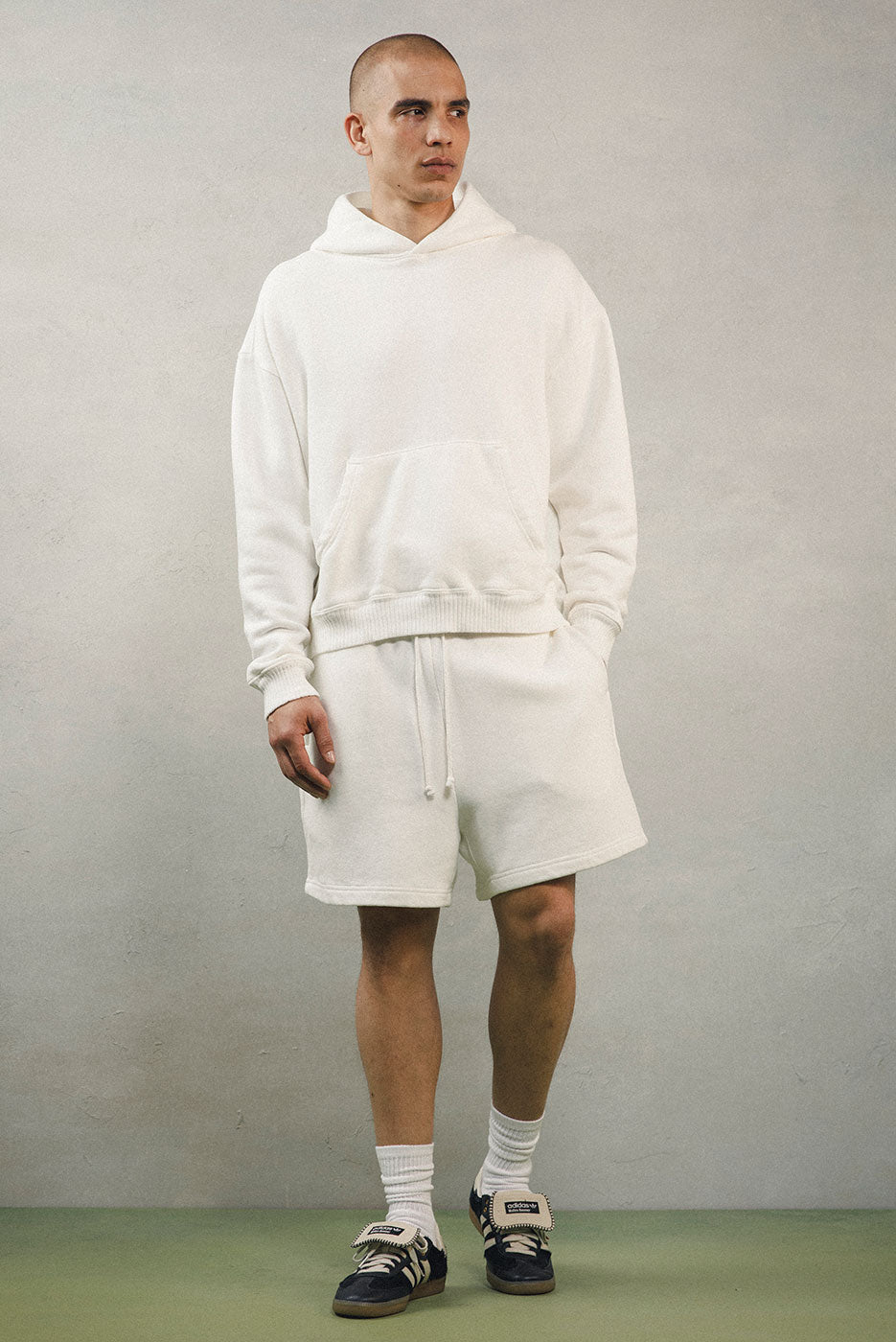 CORE HOODIE