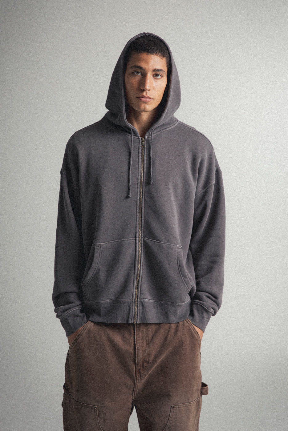 CORE ZIP HOODIE
