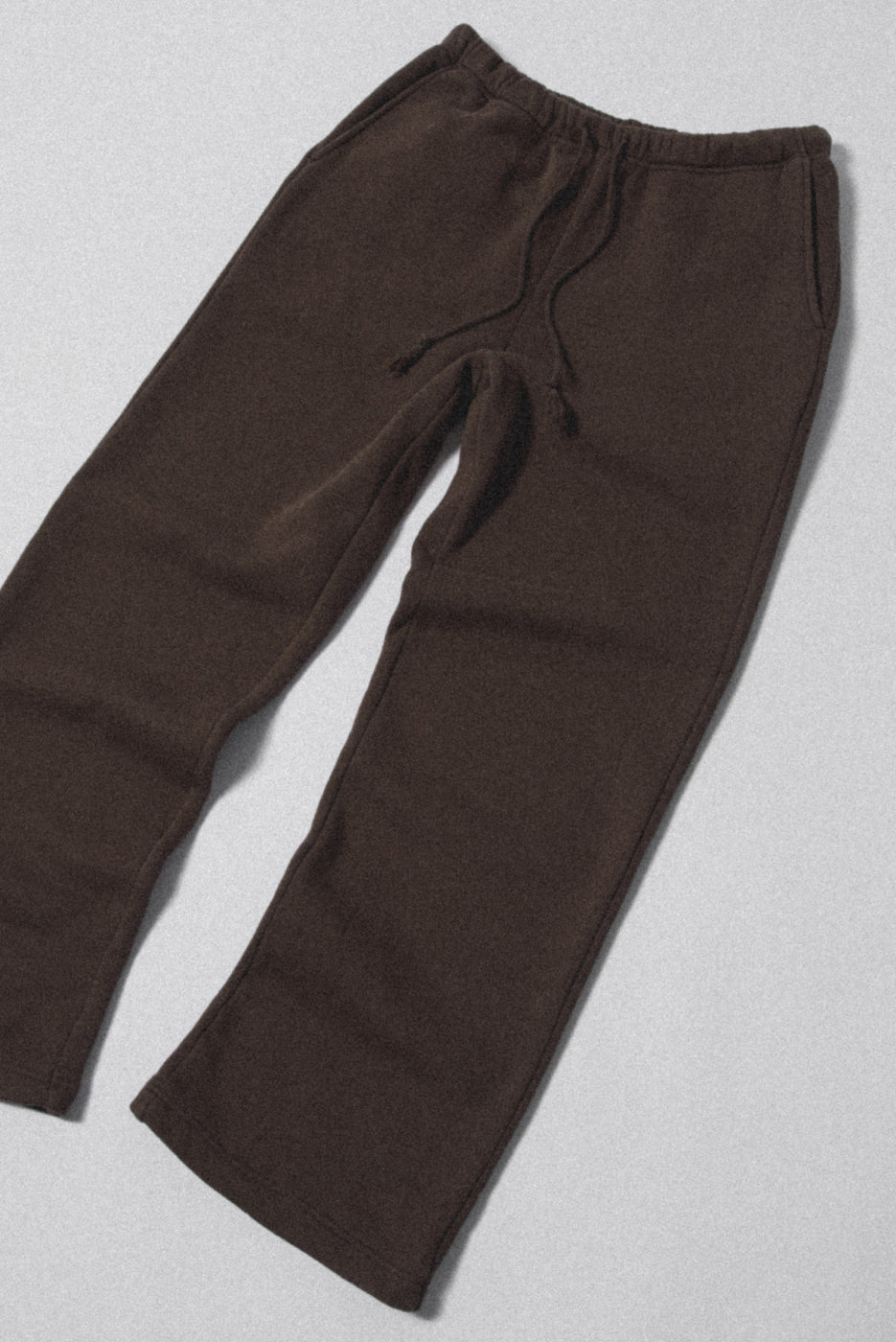 CORE STRAIGHT LEG SWEATPANT