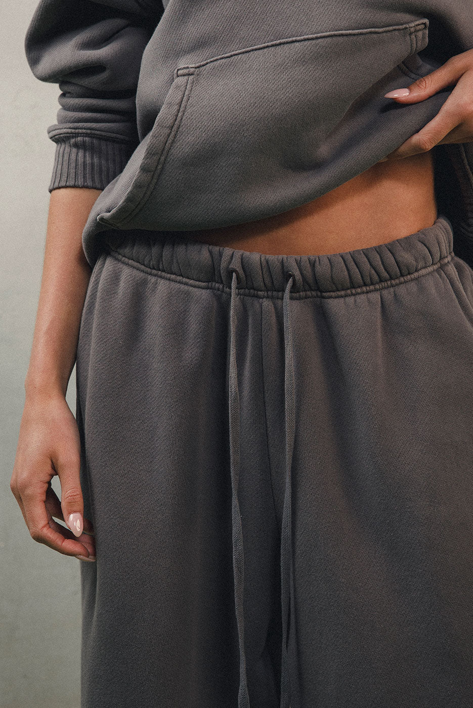 CORE STRAIGHT LEG SWEATPANT
