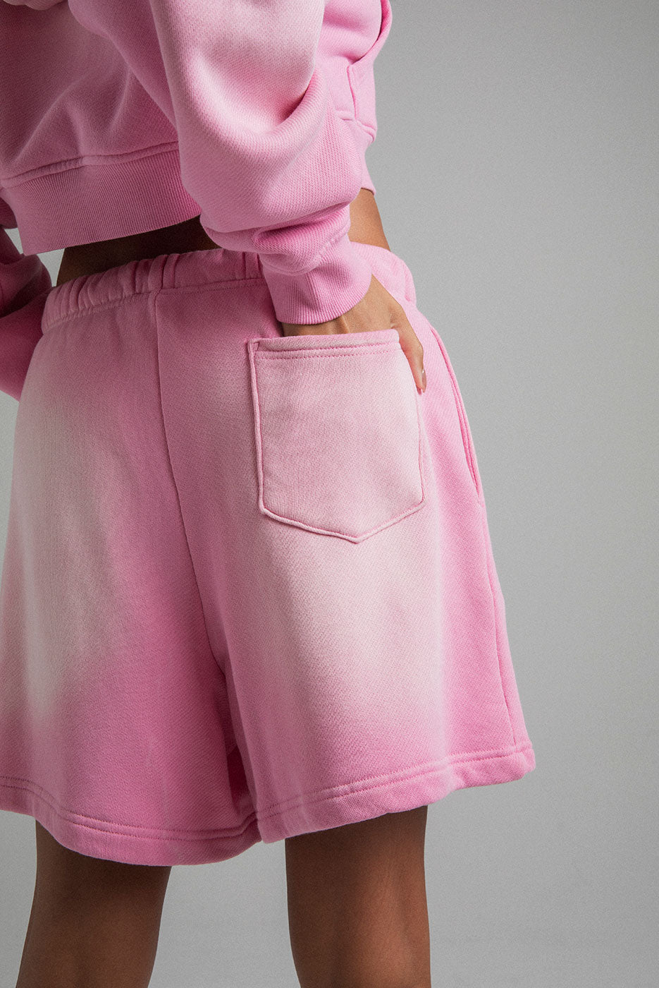 CORE SWEATSHORT