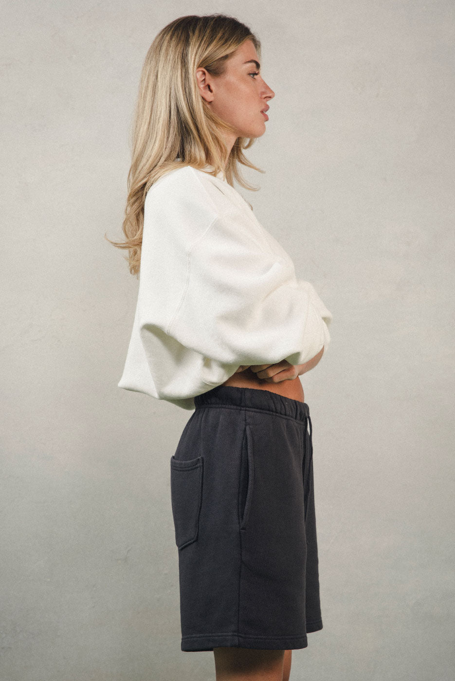 CORE SWEATSHORT
