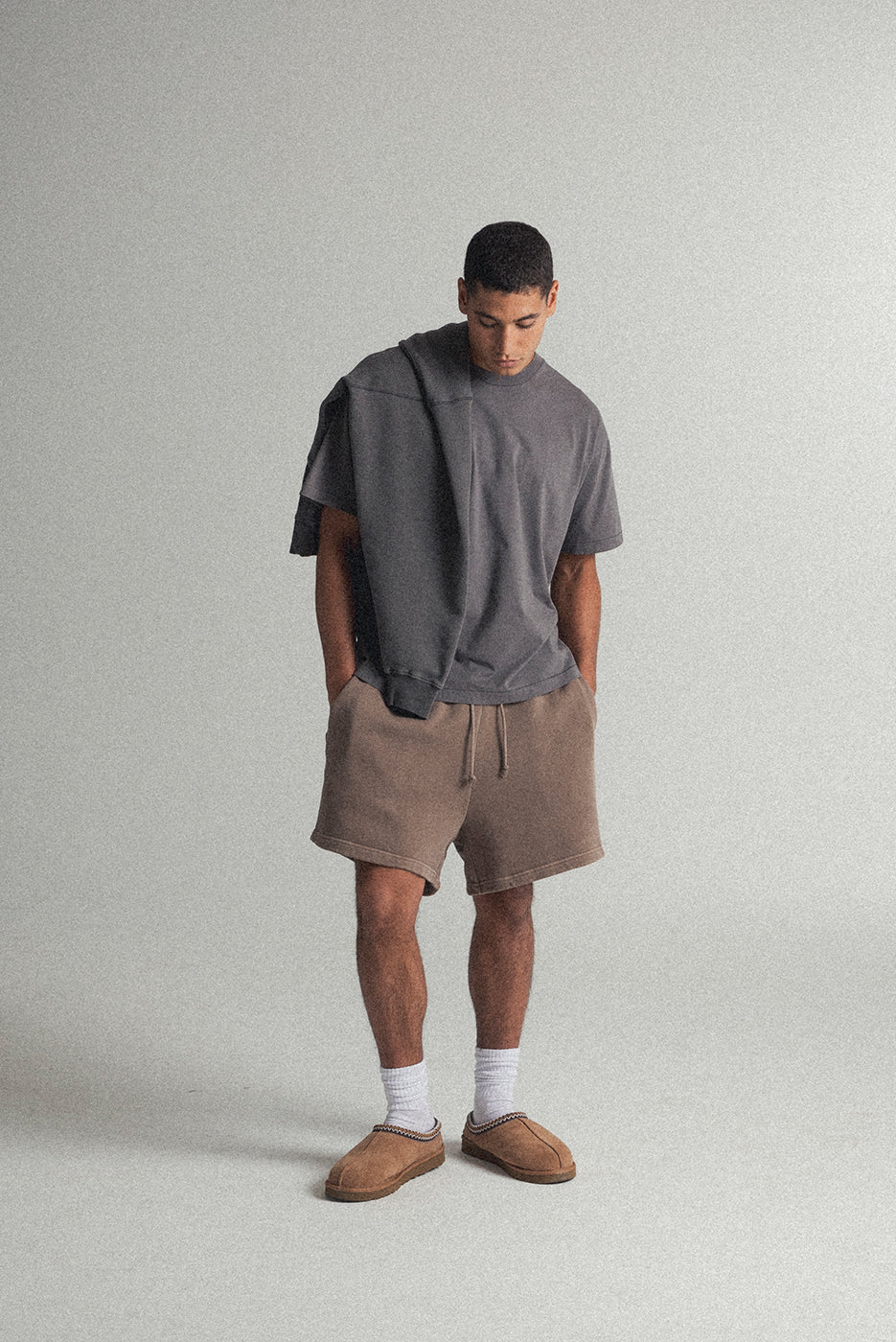 CORE SWEATSHORT