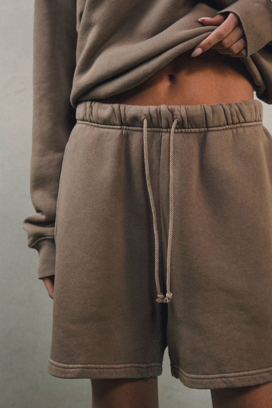 CORE SWEATSHORT