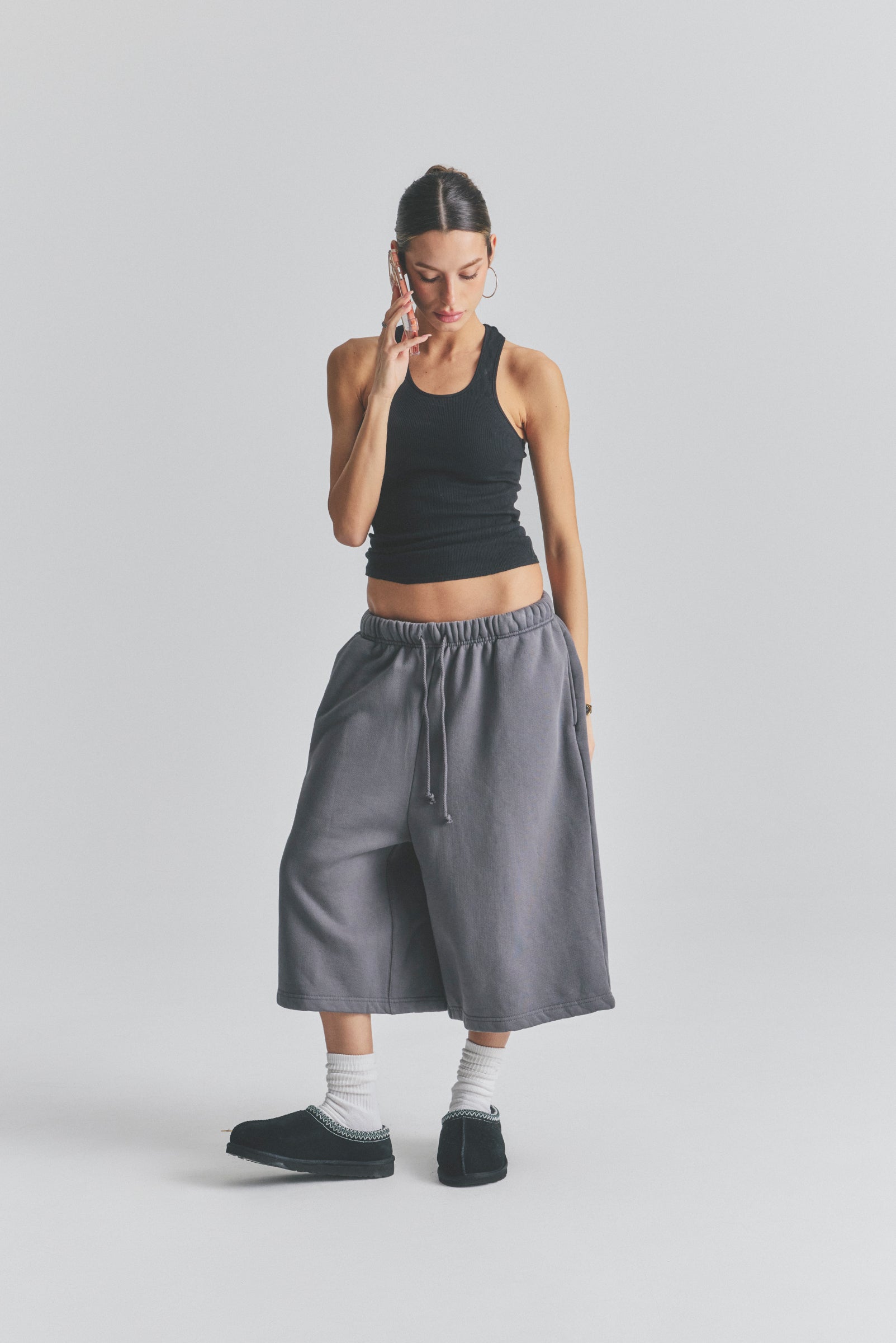 BIG CORE SWEATSHORT in VINTAGE GREY – Elwood Clothing