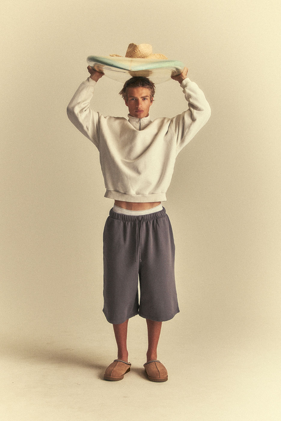 BIG CORE SWEATSHORT in VINTAGE GREY – Elwood Clothing