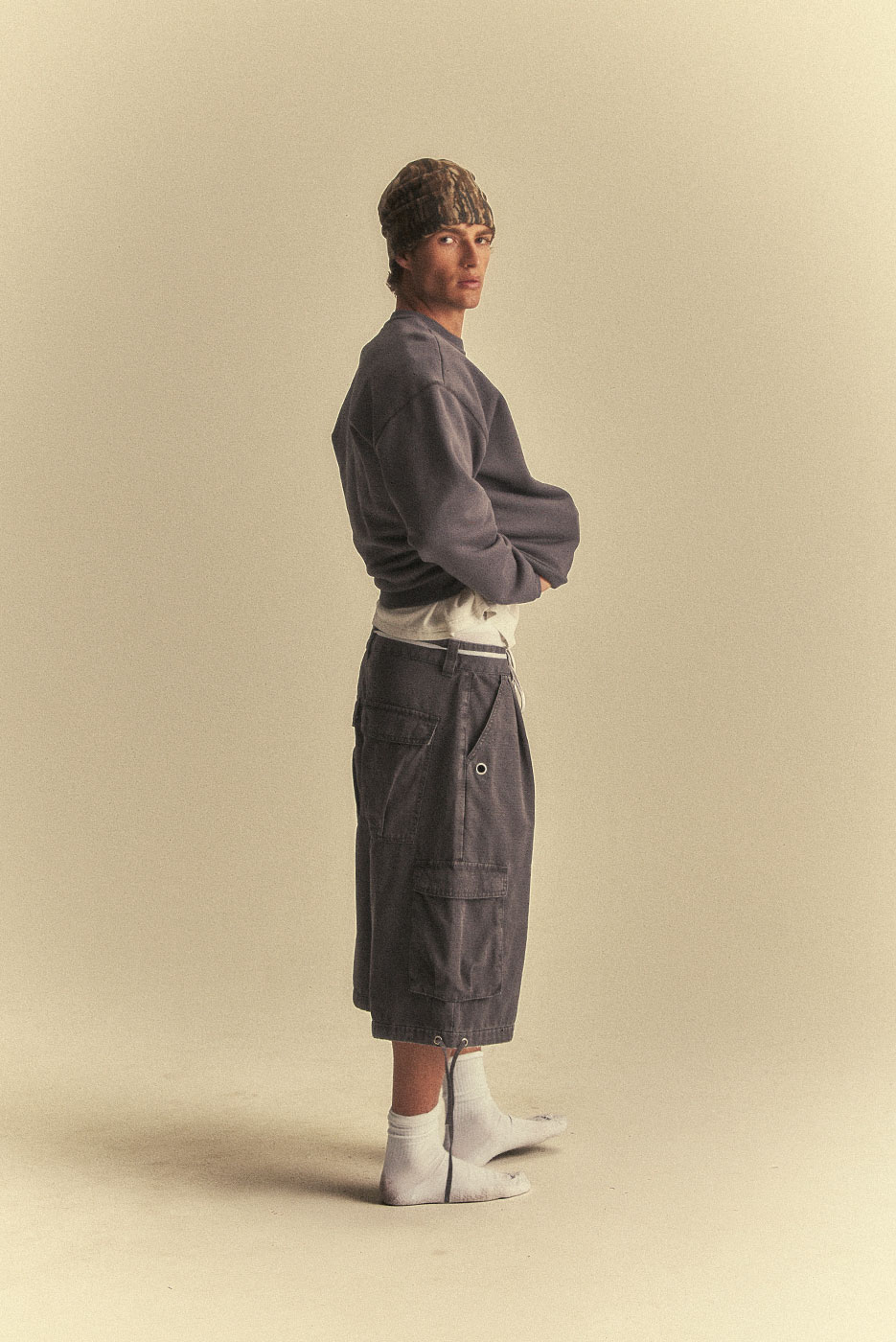 BAGGY CARGO SHORT in VINTAGE GREY – Elwood Clothing