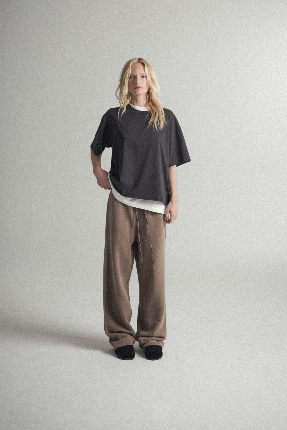 OVERSIZED CROP CORE TEE