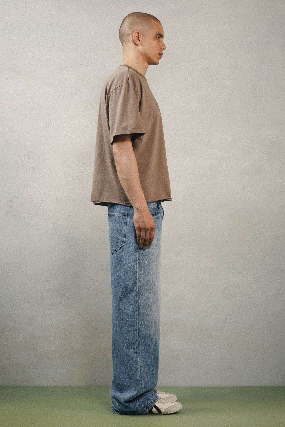 OVERSIZED CROP CORE TEE