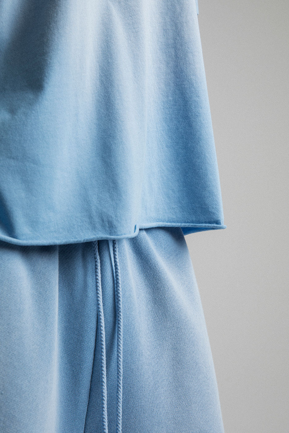 OVERSIZED CROP CORE TEE