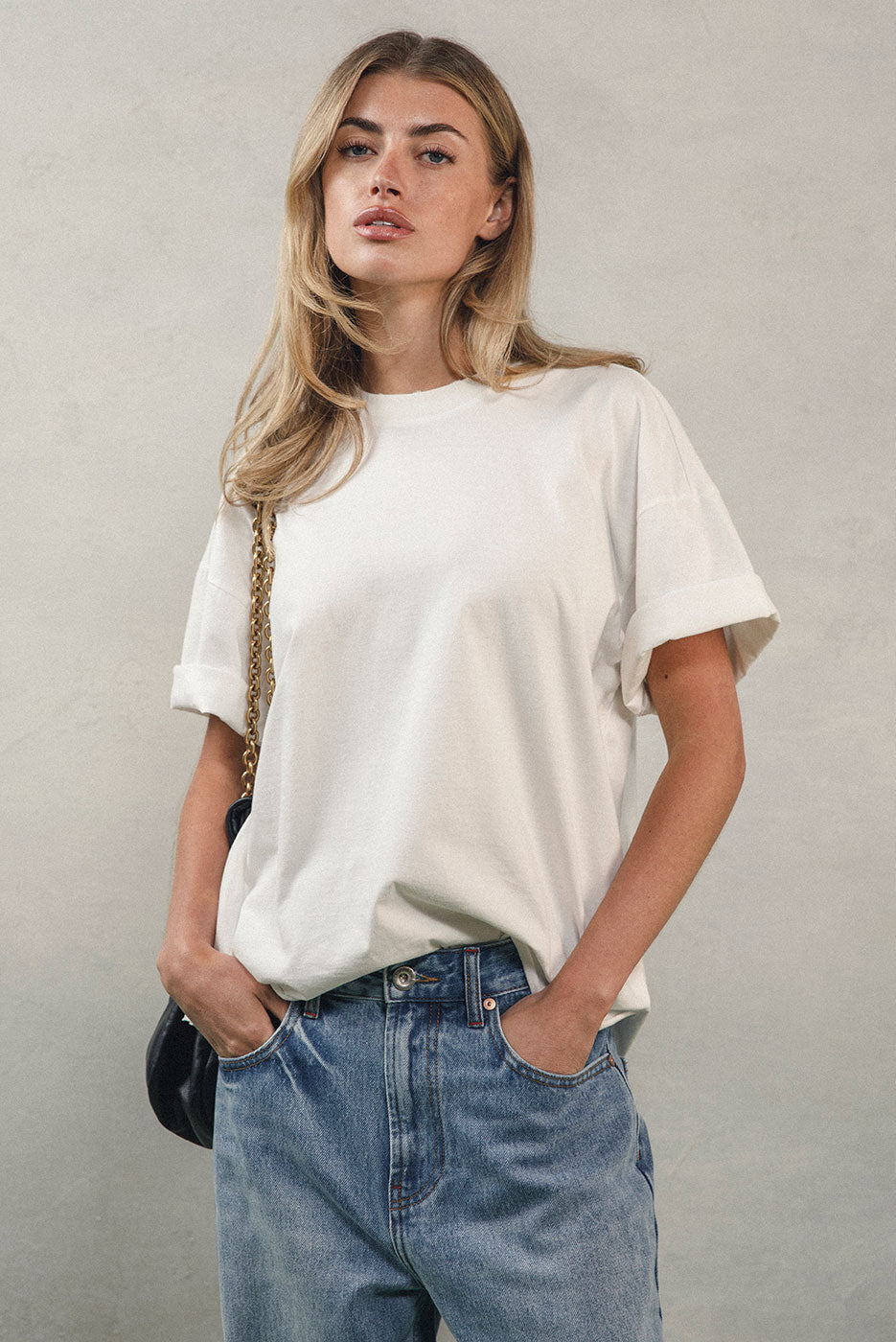 OVERSIZED CROP CORE TEE