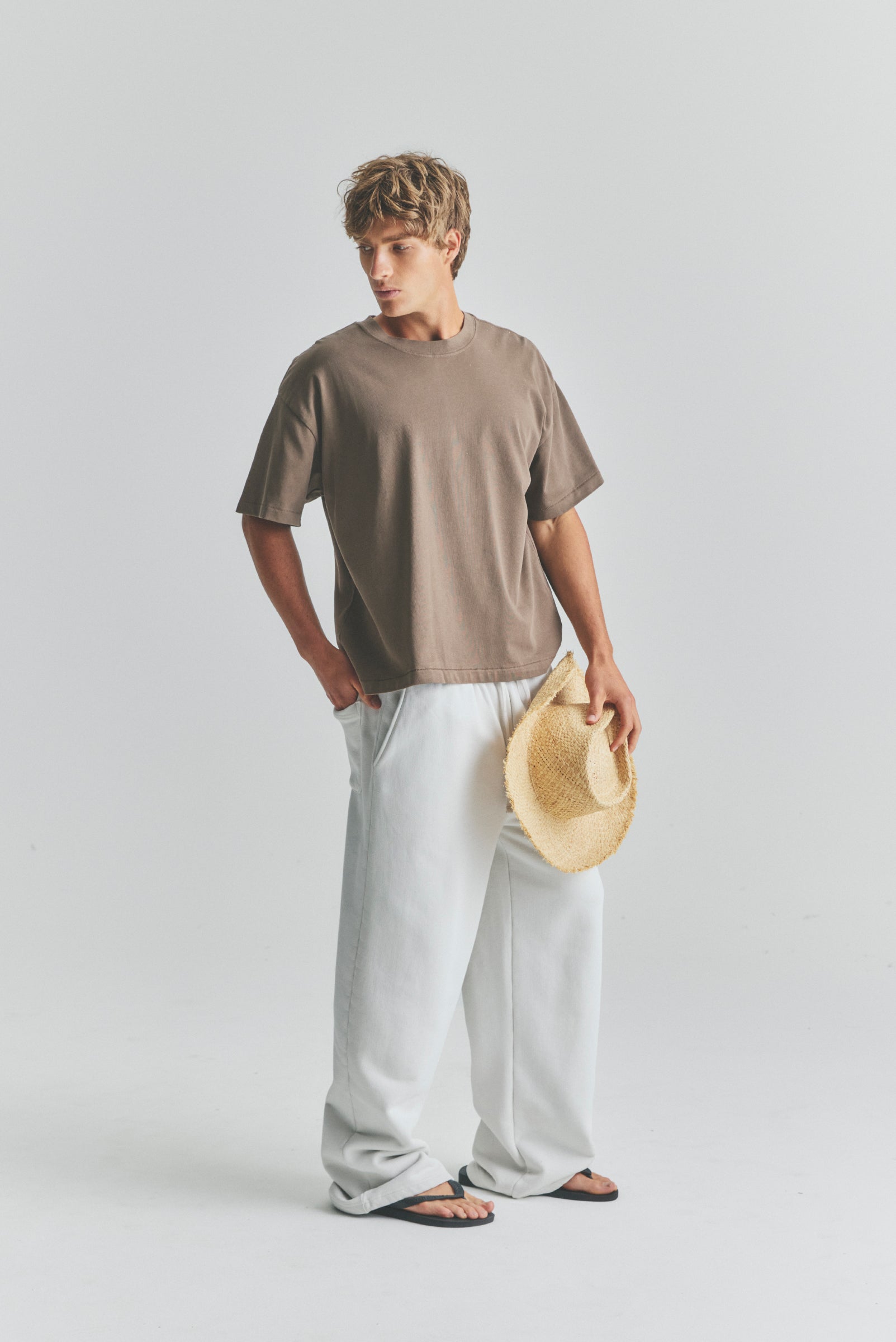 CROP HILL TEE in VINTAGE BROWN – Elwood Clothing