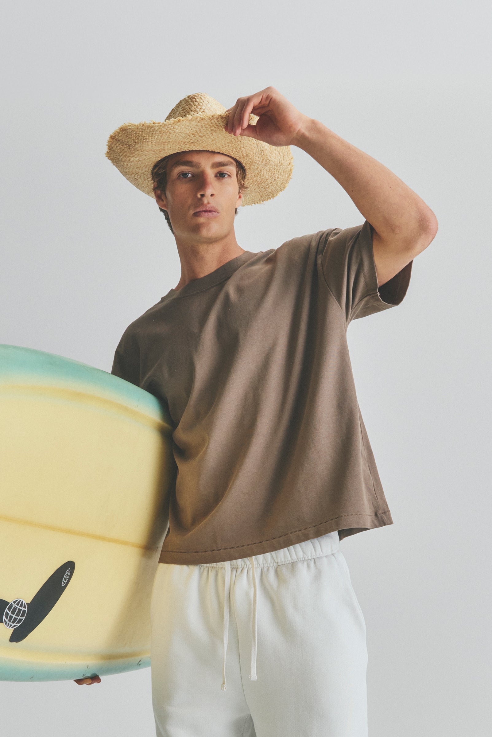 CROP HILL TEE in VINTAGE BROWN – Elwood Clothing