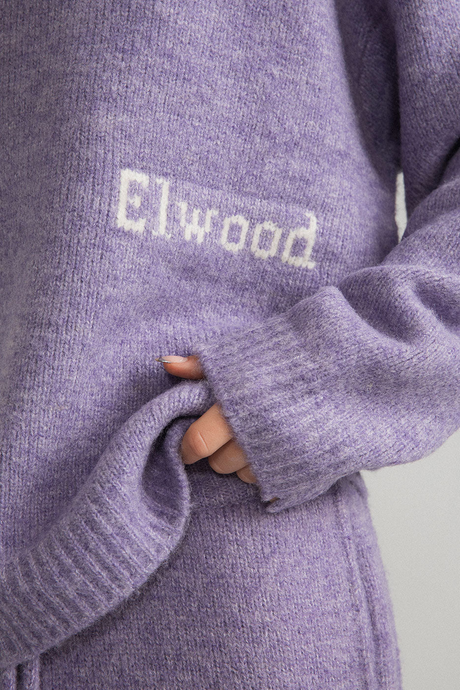 KNIT CREWNECK SWEATER