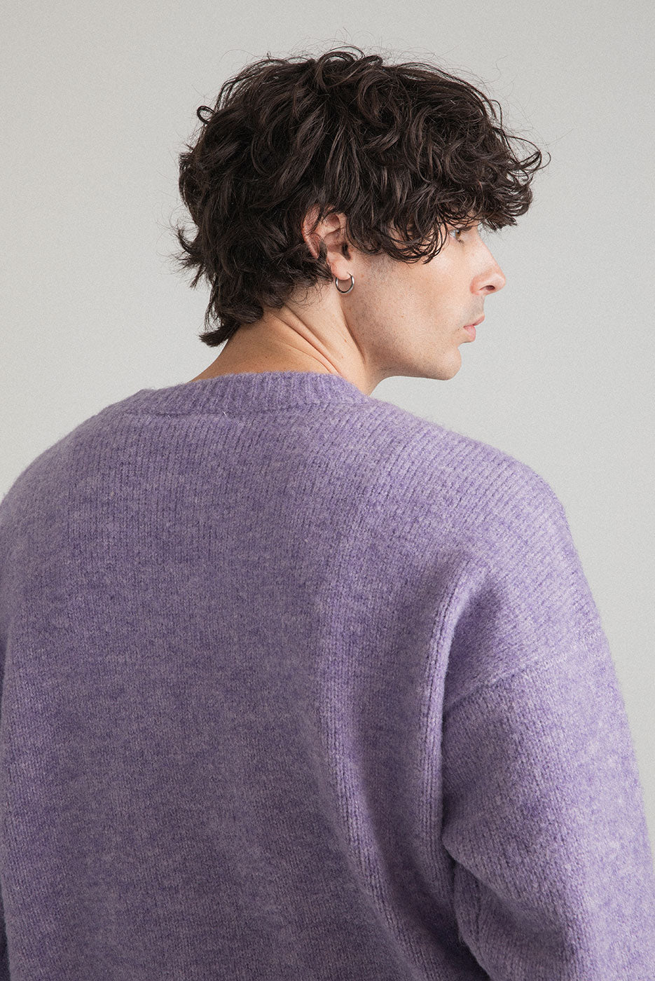 KNIT CREWNECK SWEATER