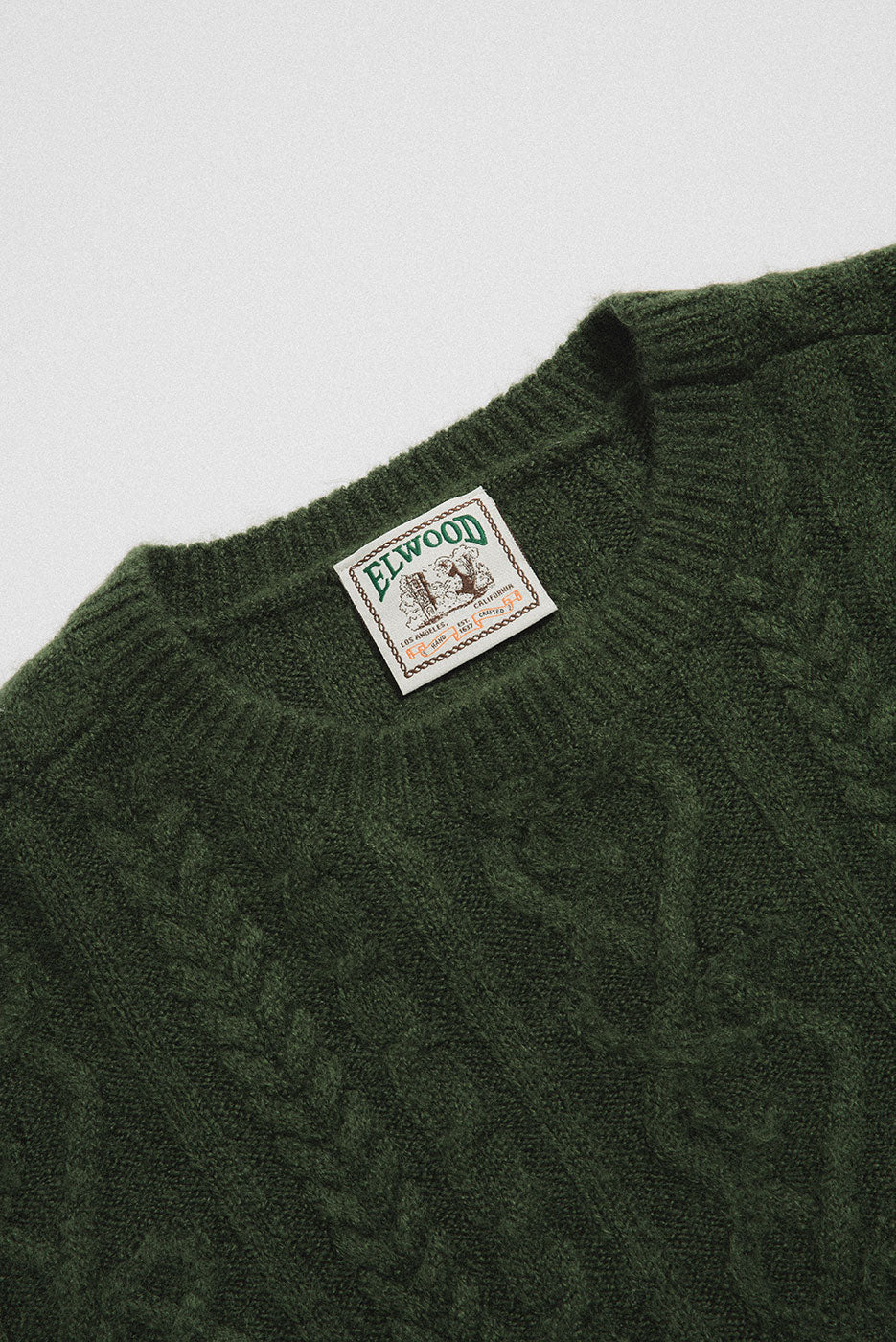 ANTIQUE CABLE KNIT SWEATER