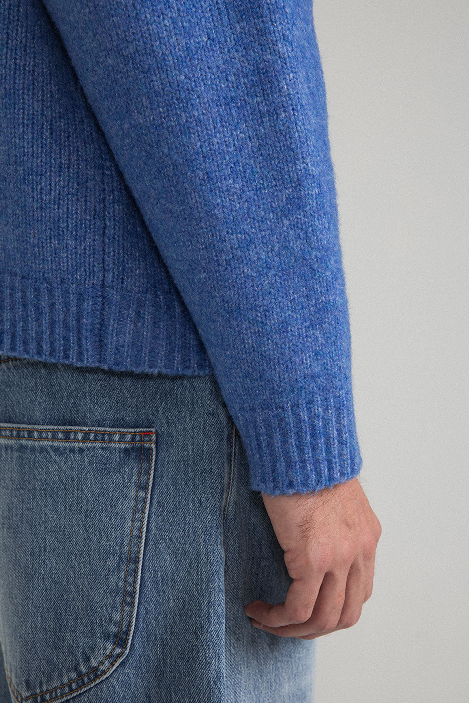KNIT ZIP SWEATER