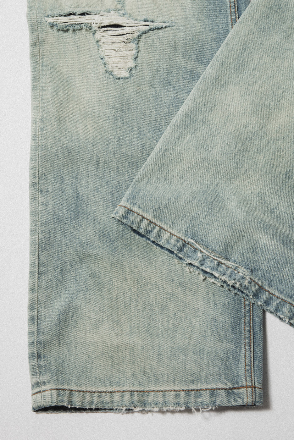 STITCHED POCKET PANT