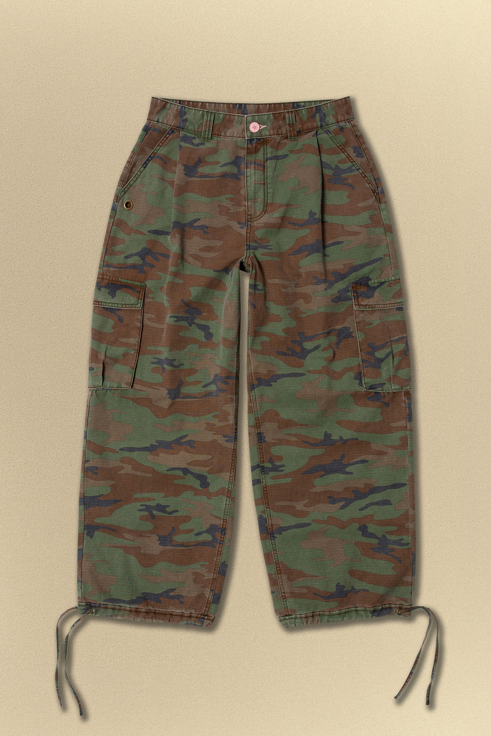 BAGGY CAMO PANT in CAMO – Elwood Clothing