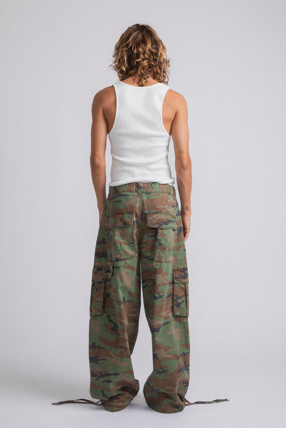 BAGGY CAMO PANT