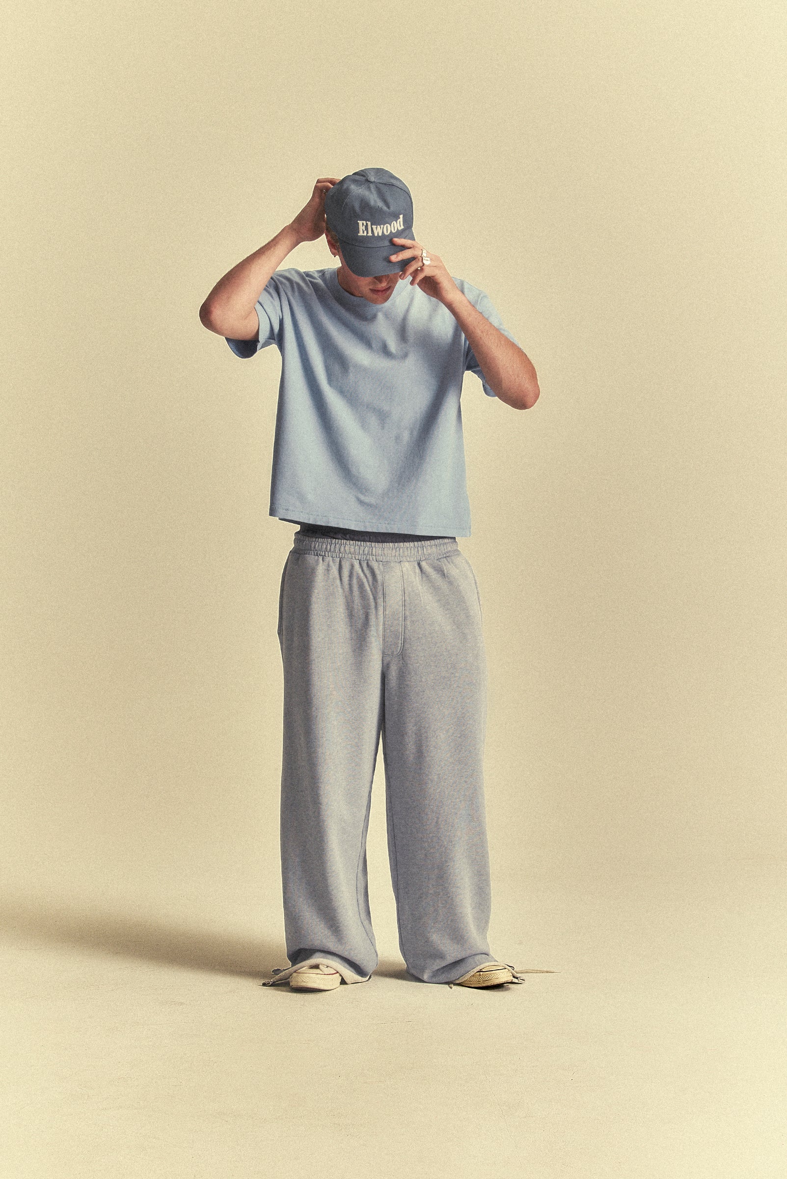 SPLIT HEM SWEATPANT in HEATHER BLUE – Elwood Clothing