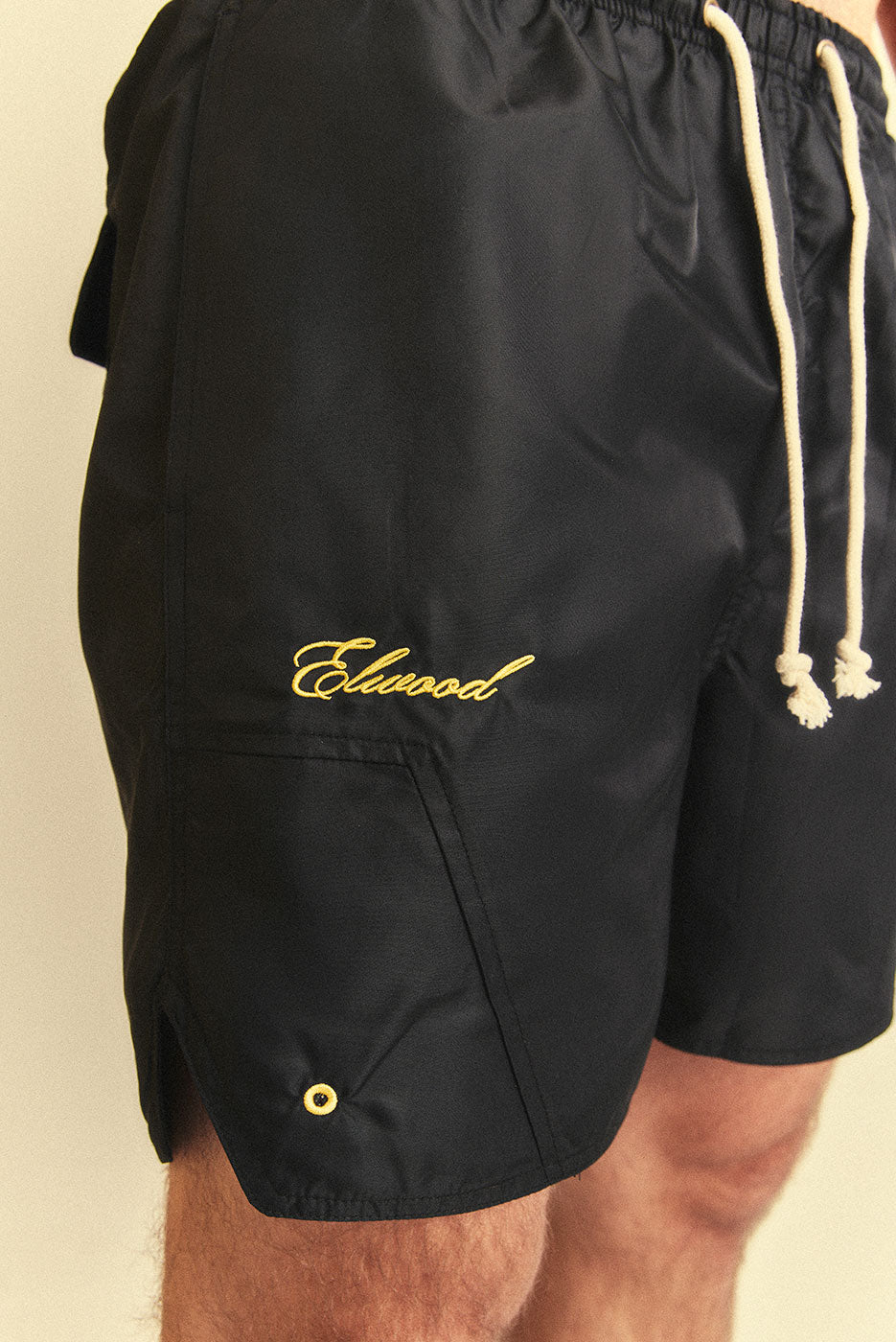 OLYMPIC NYLON SHORT in COAL – Elwood Clothing