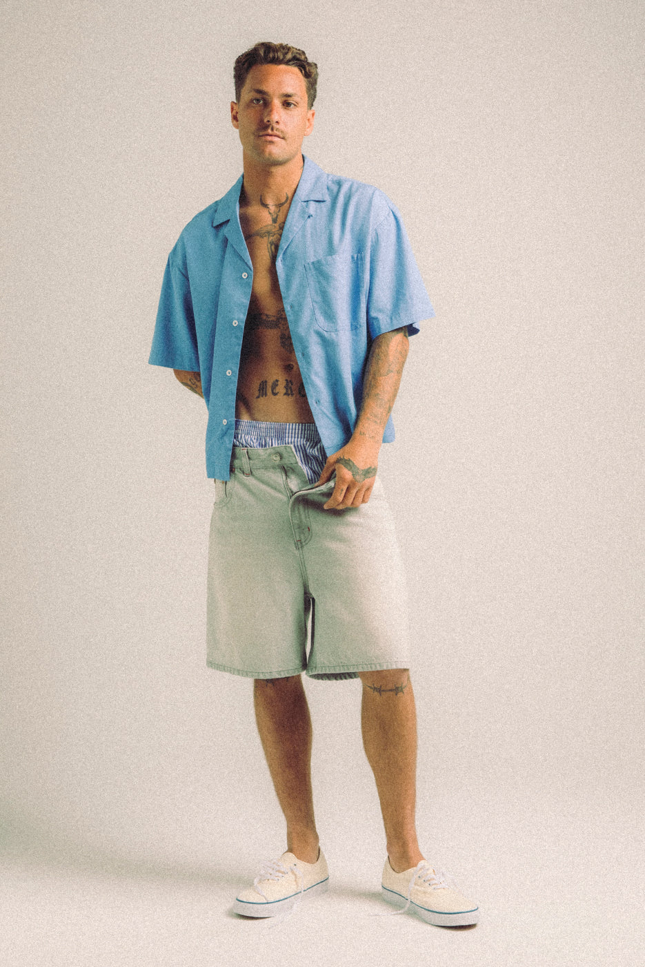 TRAIL DENIM SHORT