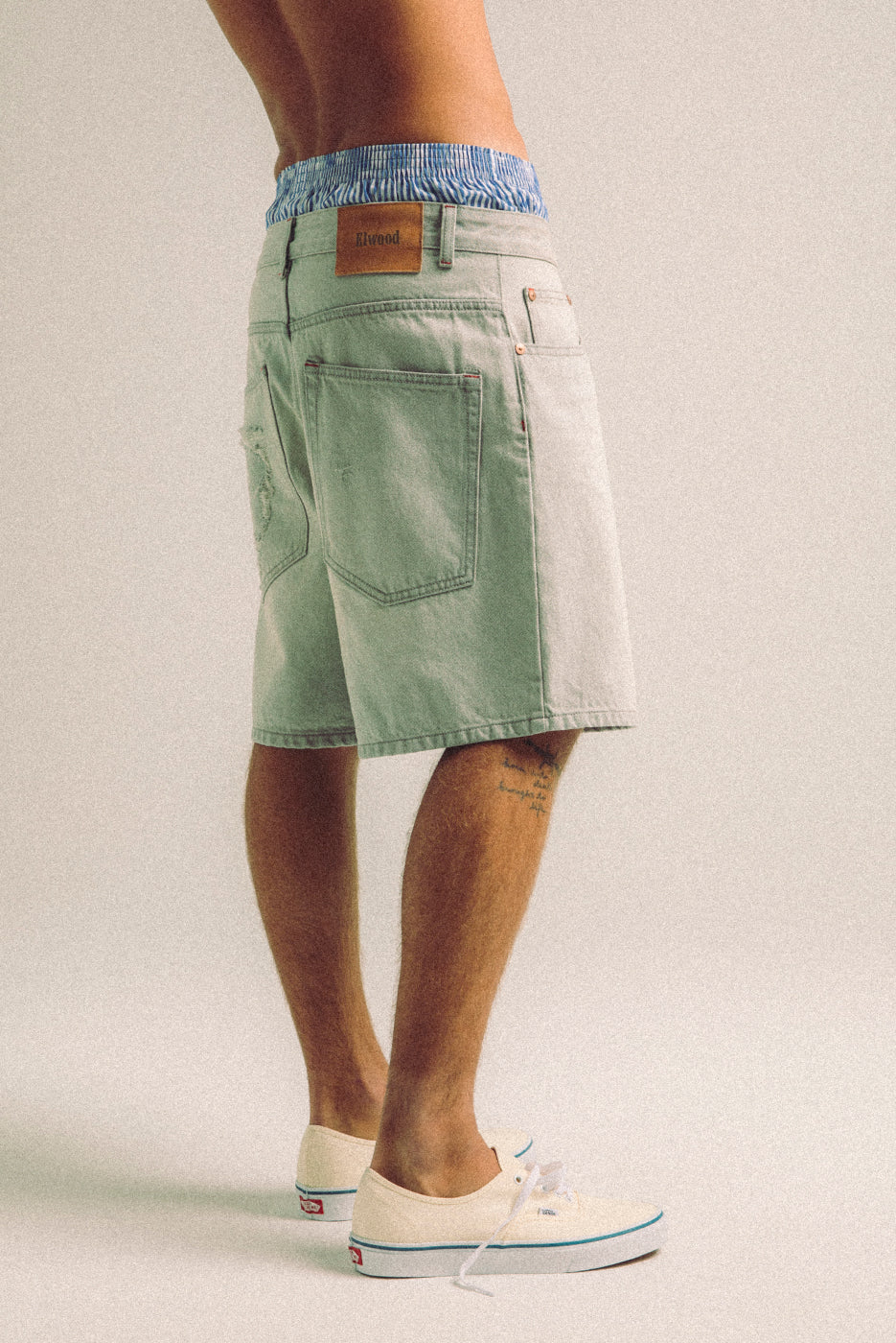 TRAIL DENIM SHORT
