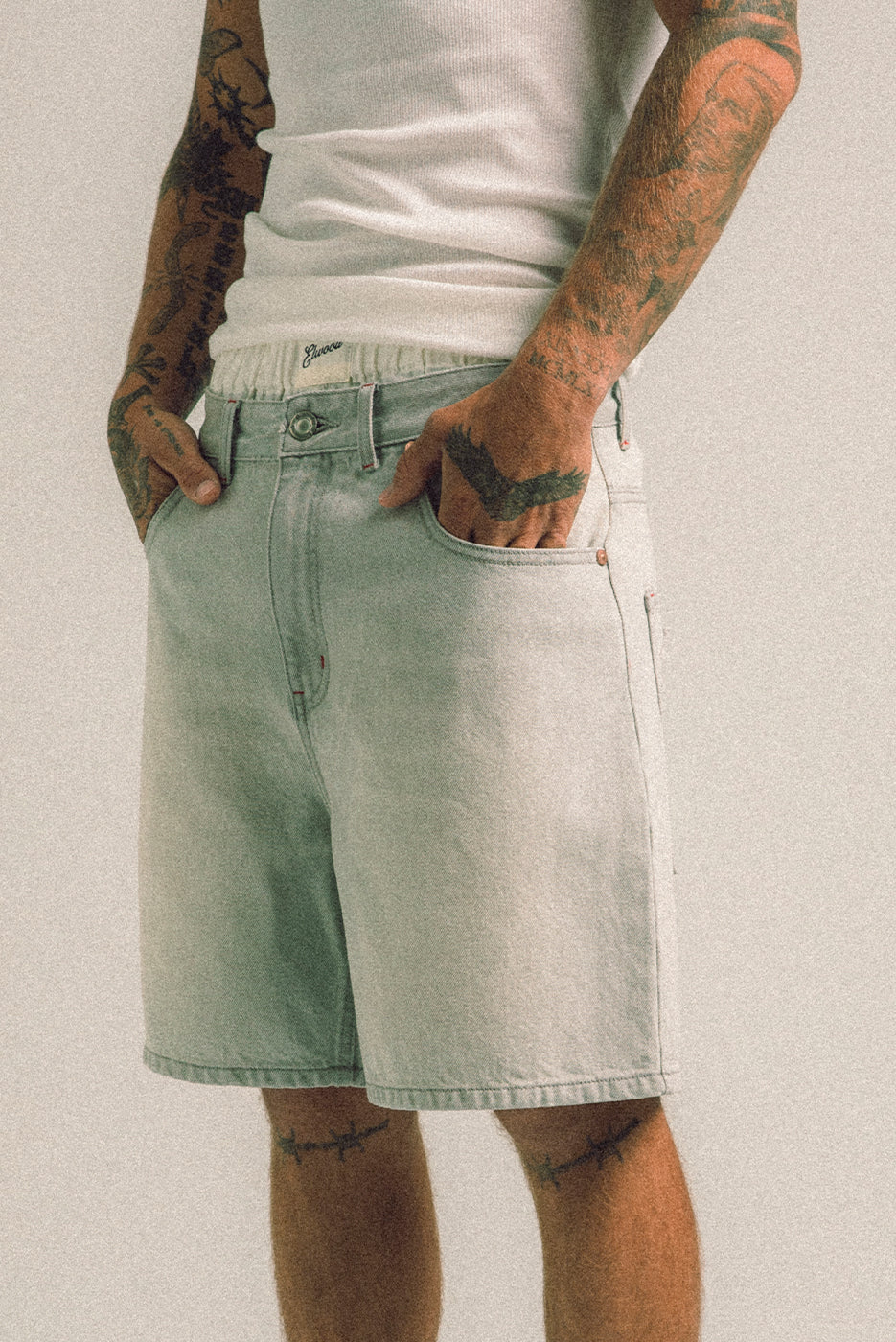 TRAIL DENIM SHORT