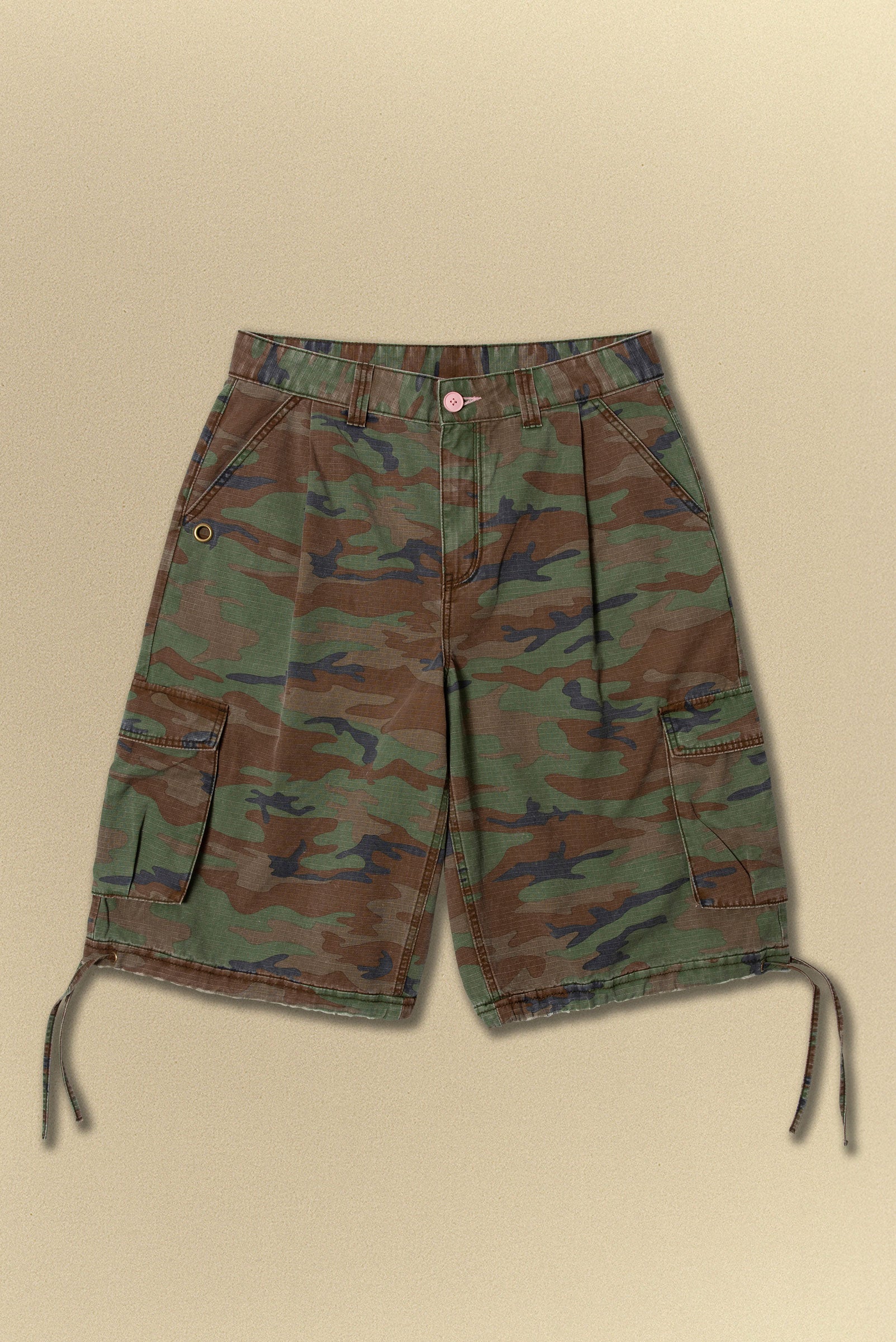 パンツ 00s easy camo baggy cargo shorts BAGGY CAMO SHORT in CAMO – Elwood Clothing