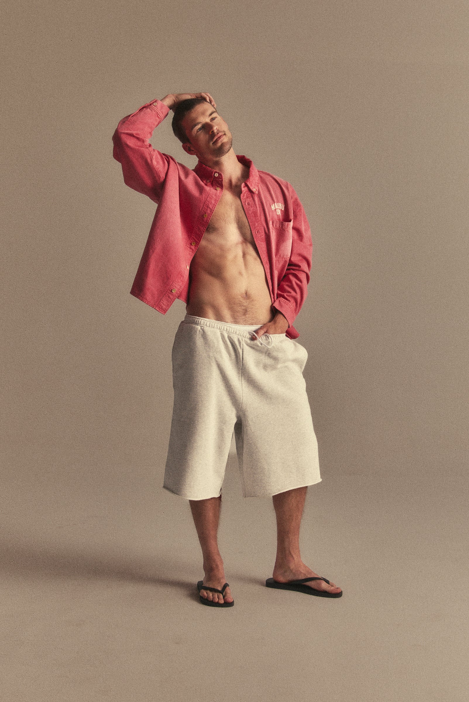 TWILL BUTTON UP in RED – Elwood Clothing