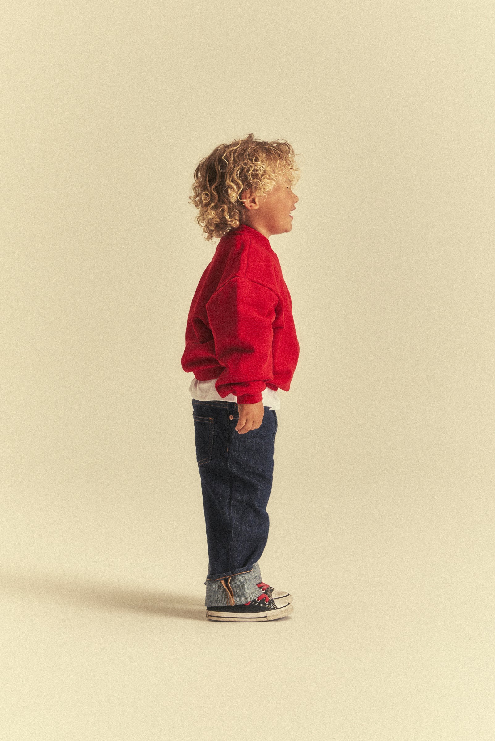 KIDS OVERSIZED CORE CREWNECK in RED – Elwood Clothing